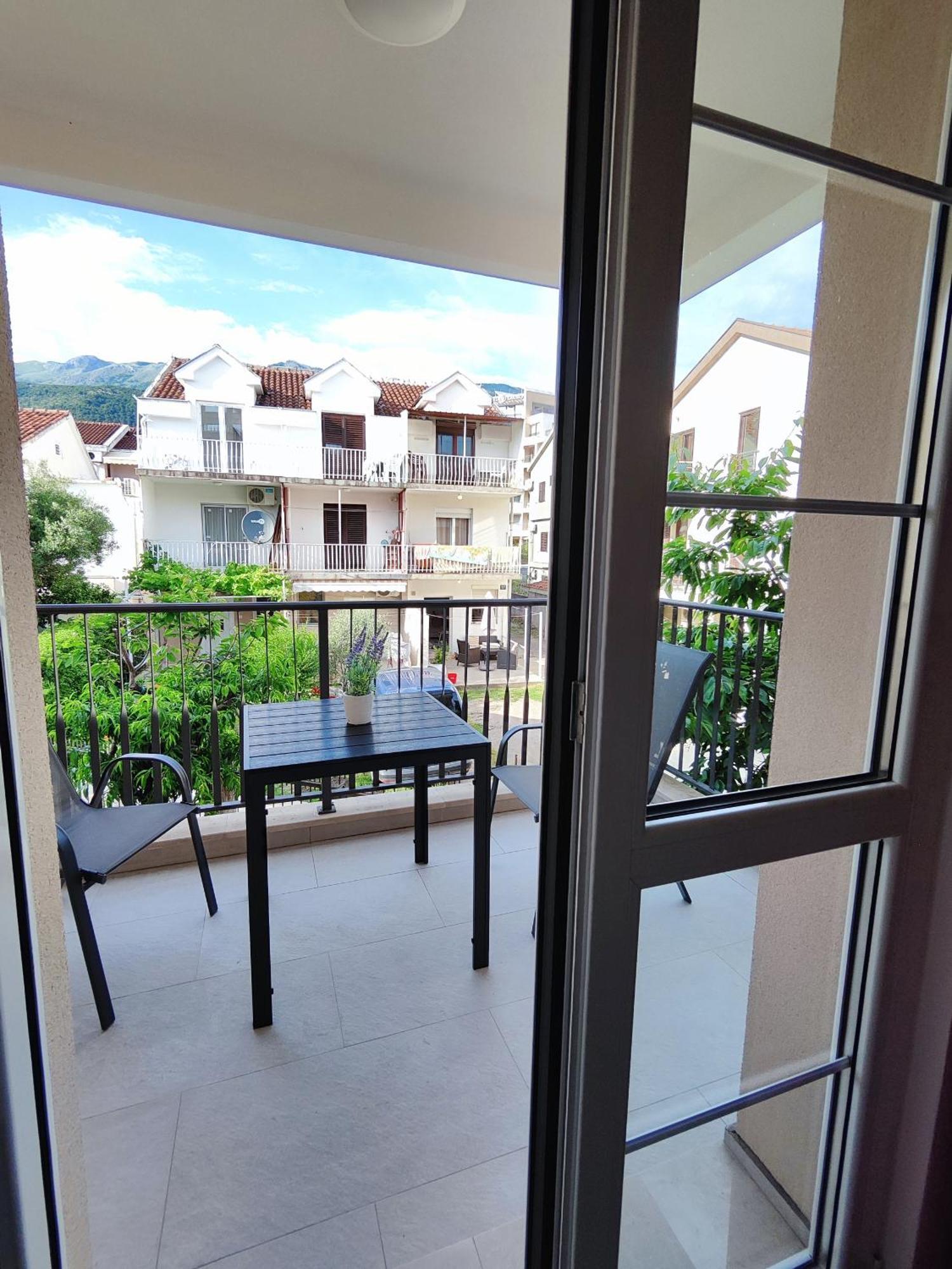 Bofani Apartment
